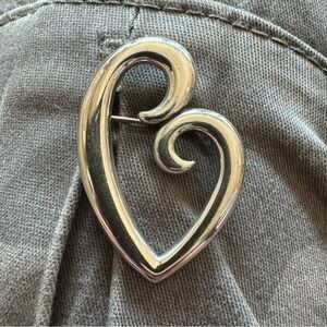 James Avery heart used pin